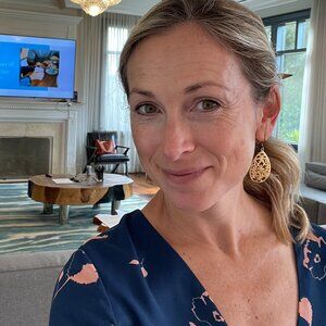 Meet your Posher, Julie